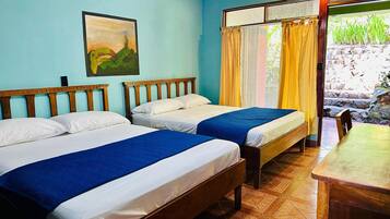 Apartment (105) | Desk, free WiFi, bed sheets