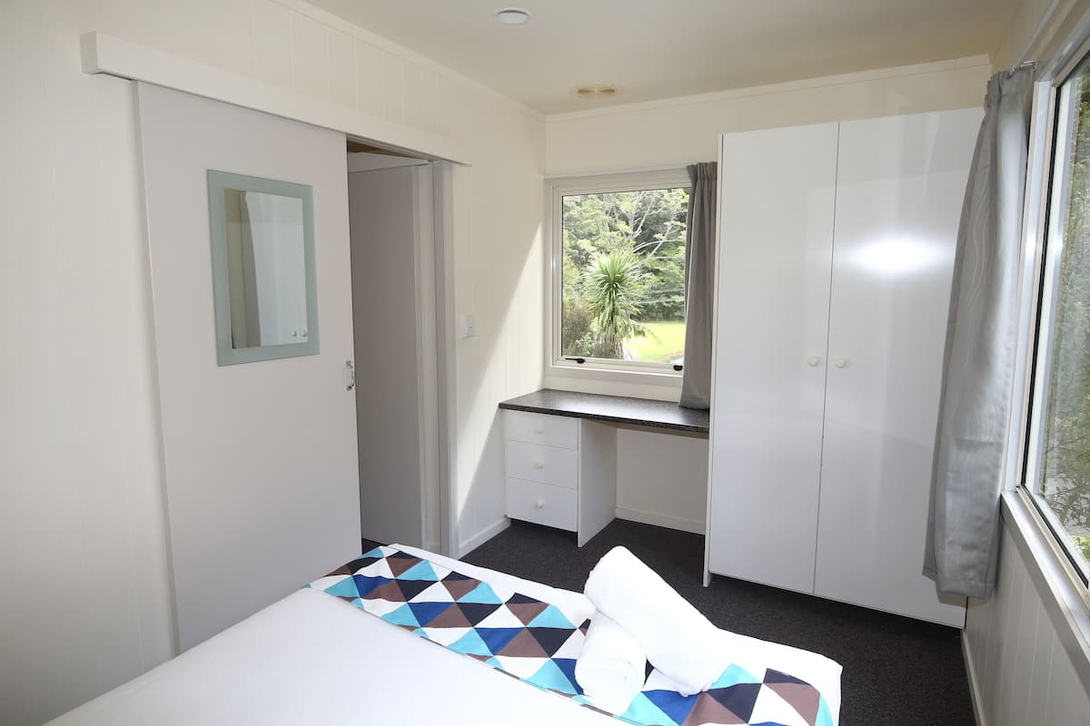 2 Bedroom Villa | WiFi (free), individually decorated, individually furnished, bed sheets