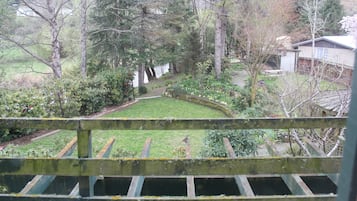 Standard Queen Room | View from room
