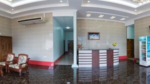 Ảnh chưa phân loại, 5 trong số 24 ảnh, nút