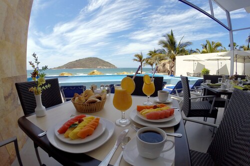 Pacific Palace Beach Tower Hotel