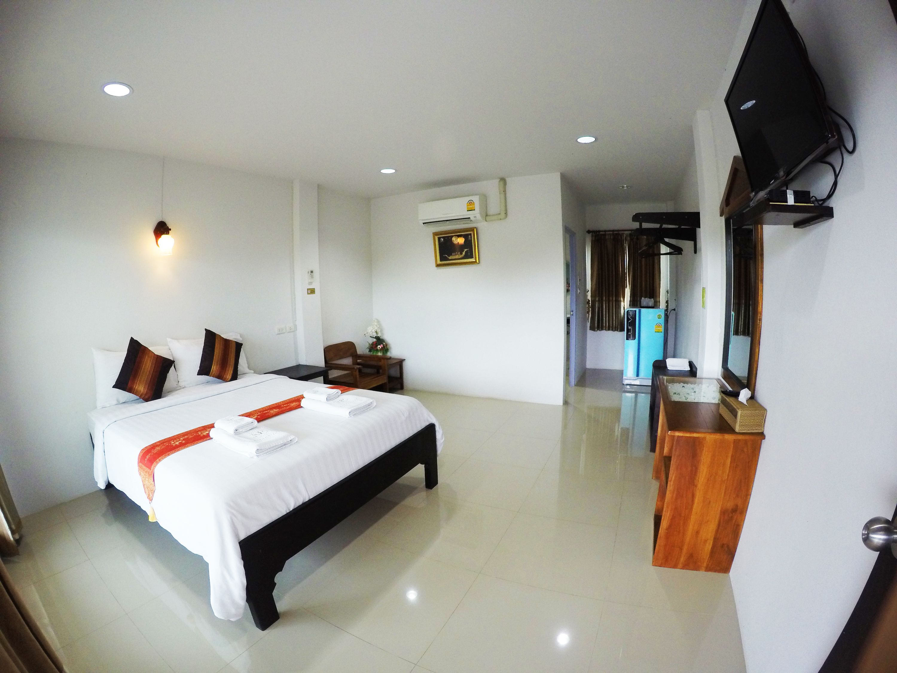 superior double room | desk, blackout curtains, rollaway beds, free wifi