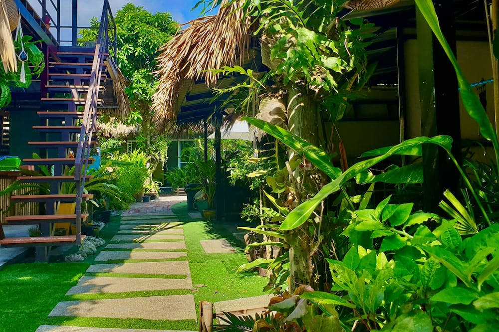 Lipe Oasis Resort
