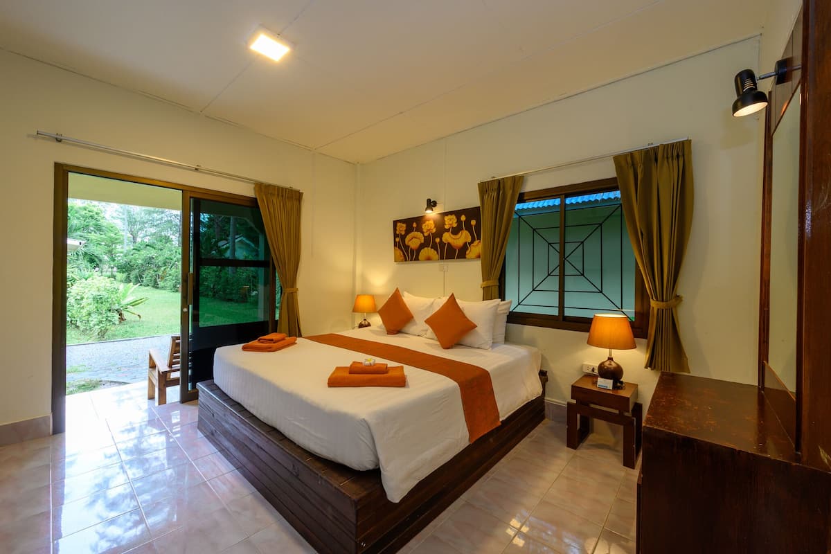 Garden Bungalow