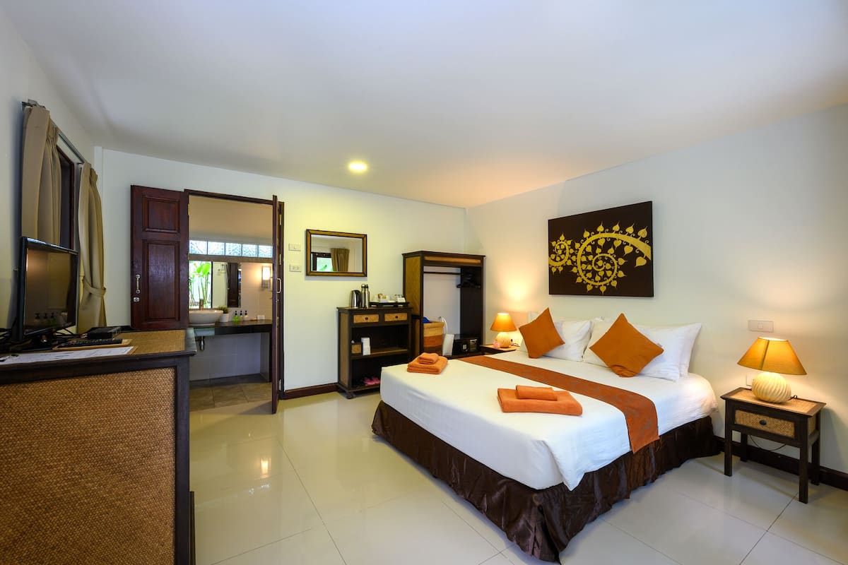 Seaview 2nd row Bungalow