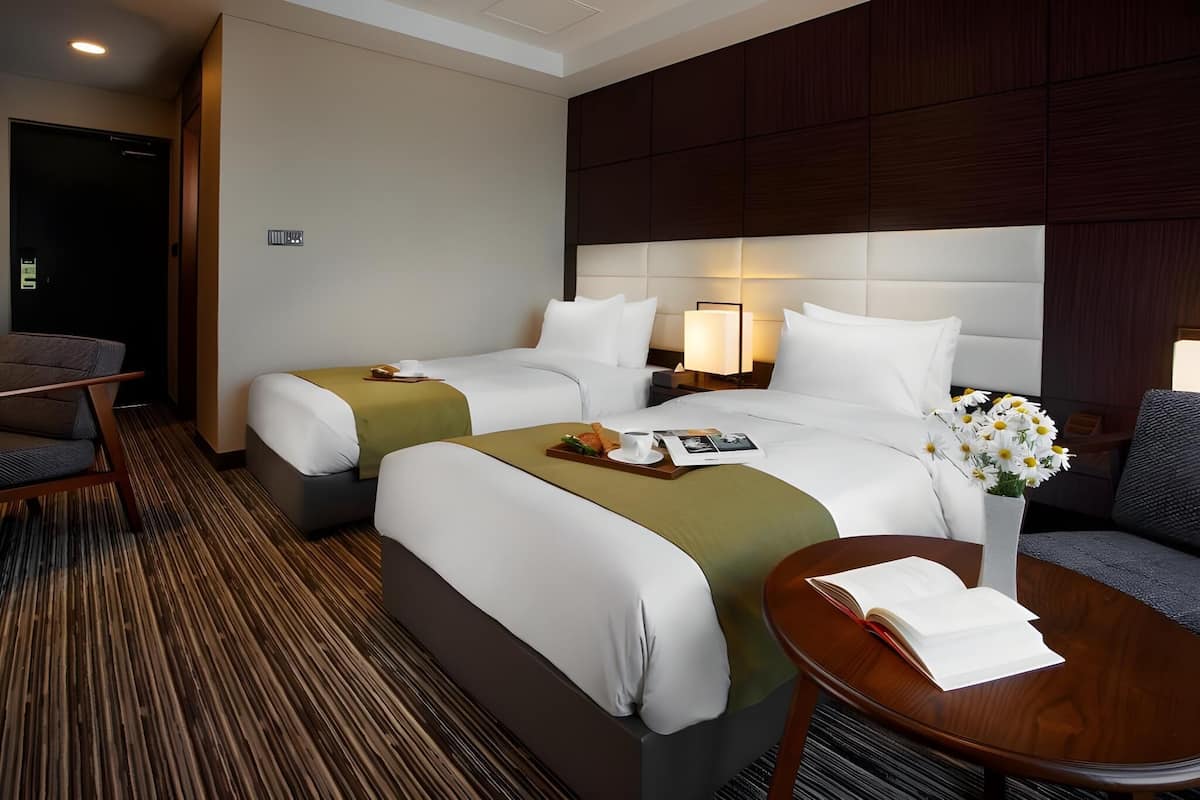 In-room safe, desk, free WiFi, bed sheets
