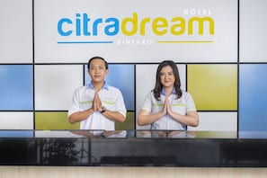 Reception - Hotel Citradream Bintaro (South Tangerang)