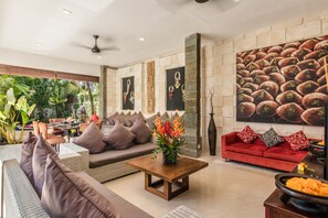Villa, 3 Bedrooms, Private Pool | Living area
