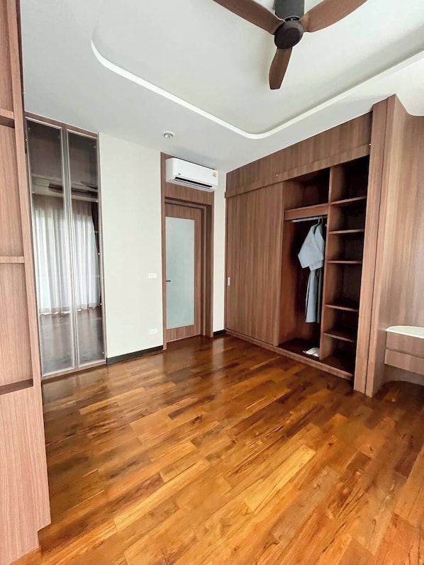 3 Bedroom Private Pool Villa | Terras