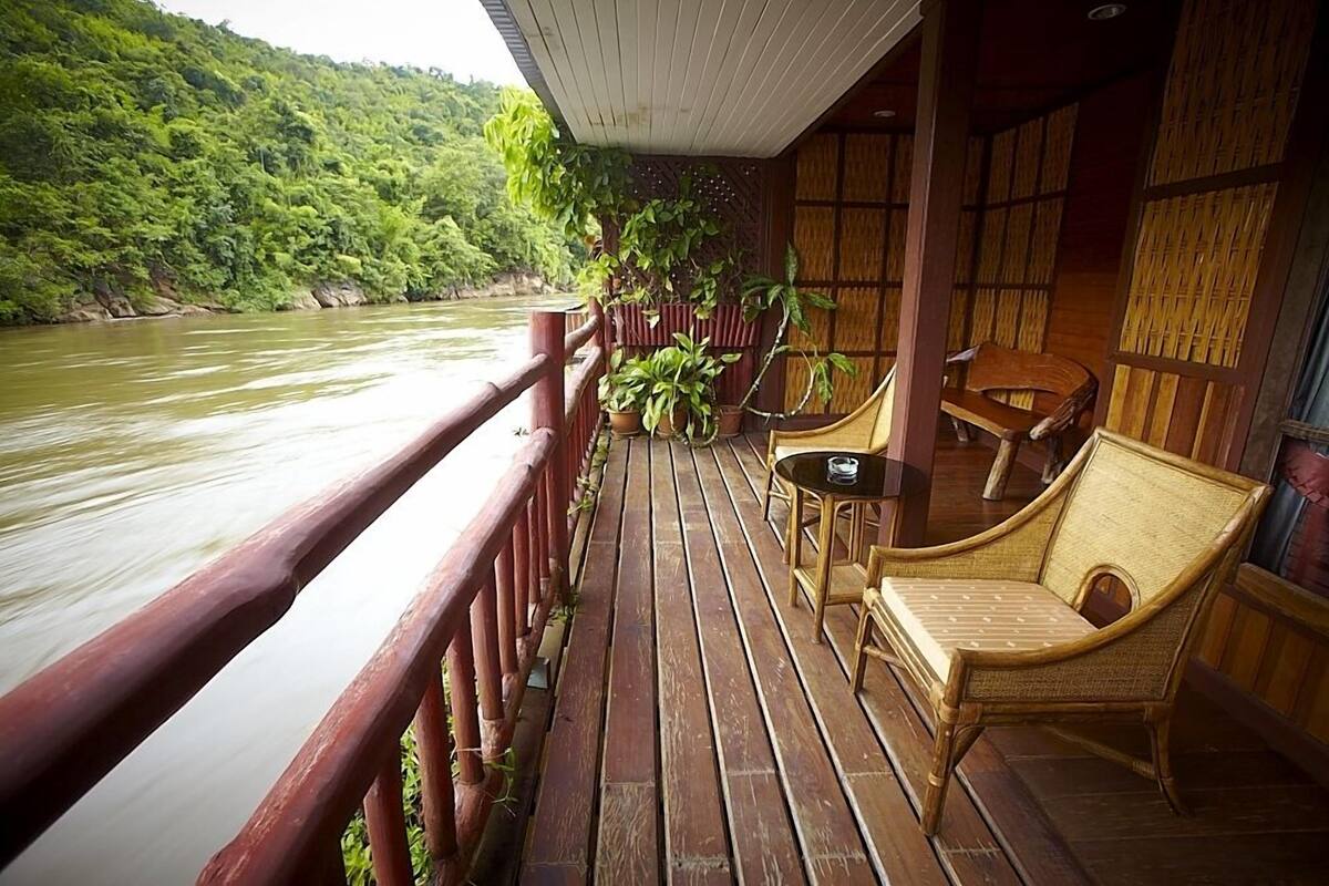 Thai Raft Room | Terraza o patio