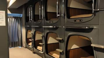 Capsule