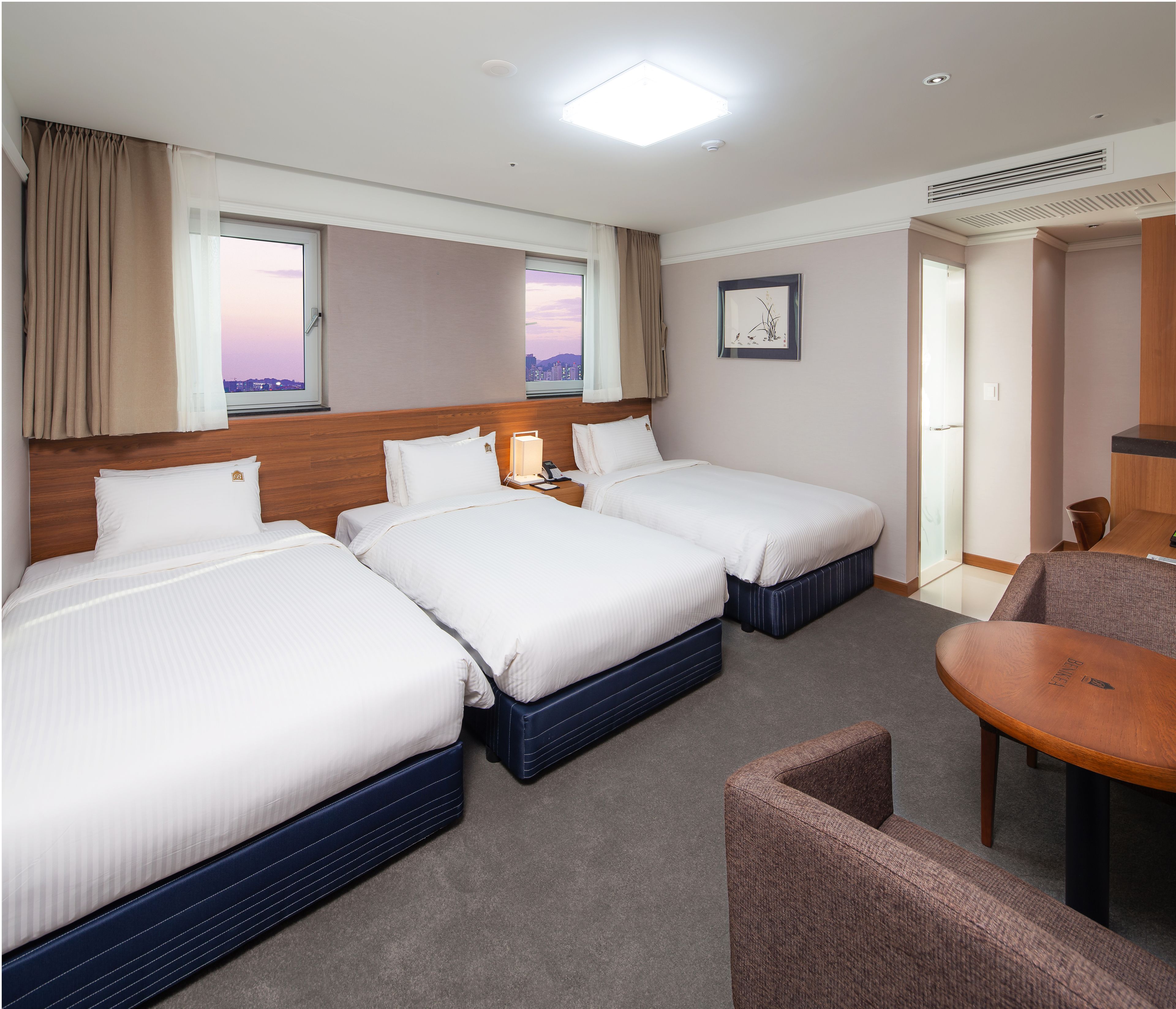 Deluxe Triple Room