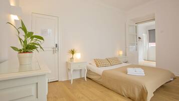 واي فاي مجانًا وملاءات أسرّة