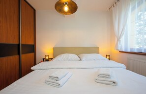 舒适公寓 | 1 多间卧室、婴儿床、免费 WiFi、床单