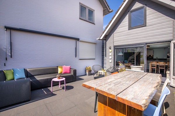 Family Room, 2 Bedrooms | Terrace/patio