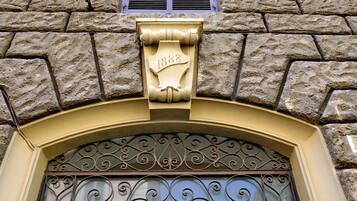 Facciata della struttura