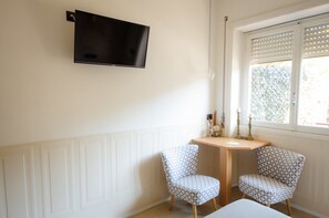 Deluxe Double Room | View from room - Vatican's Beauty (Rome)