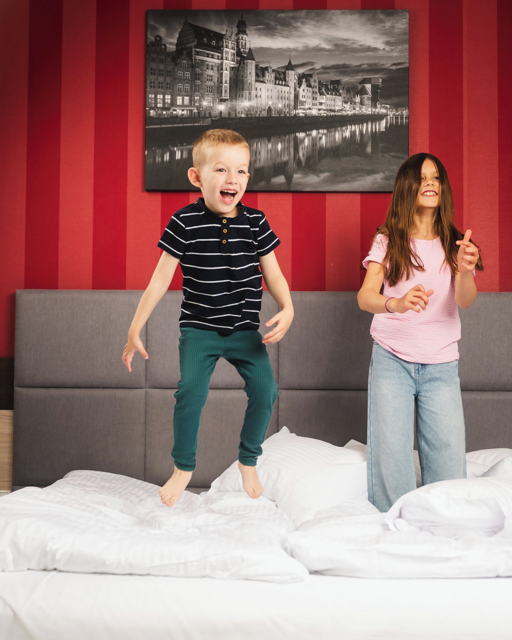 双床房 | 起居区 | 平板电视