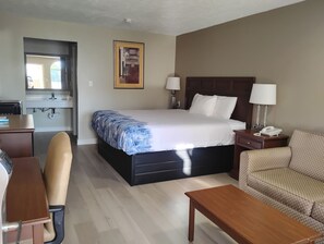 One King Bed Suite | 1 bedroom, desk, free WiFi, bed sheets