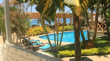 Quang cảnh vườn