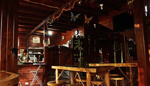Coffee shop