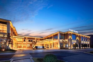 Exterior - Four Points by Sheraton Chengdu, Anren (Chengdu)