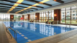 Indoor pool, open 7:00 AM to 10:30 PM, lifeguards on site - Four Points by Sheraton Chengdu, Anren (Chengdu)