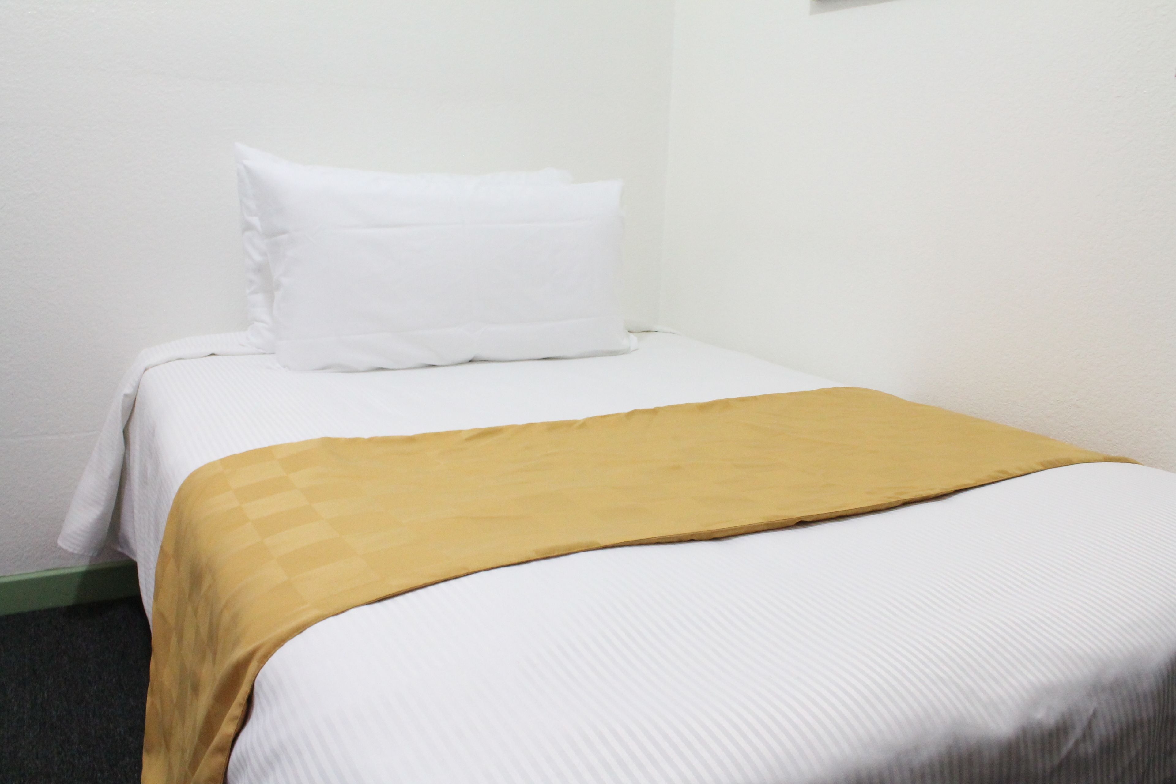 غرفة مزدوجة عادية - بحمام مشترك | واي فاي مجانًا وملاءات أسرّة