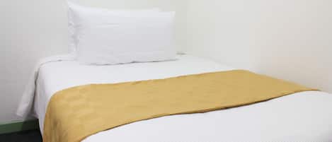 Standard Double Room, Shared Bathroom