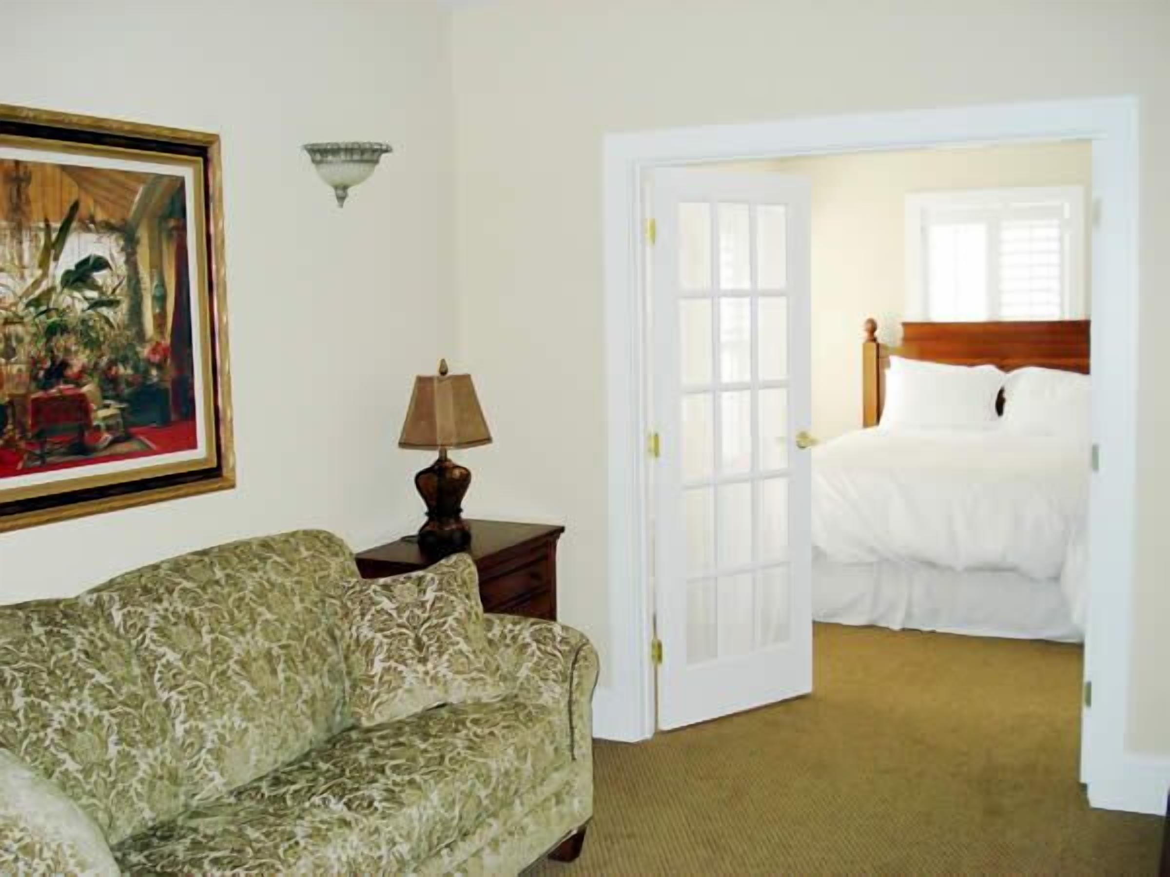 Standard Suite, 1 Bedroom | Premium bedding, in-room safe, individually decorated