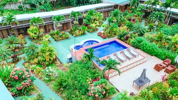 Outdoor pool, open 9:00 AM to 9:00 PM, pool loungers