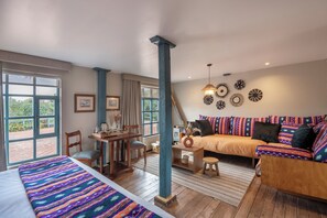 Family Suite, Multiple Beds | In-room safe, desk, bed sheets - Hacienda El Porvenir (Machachi)