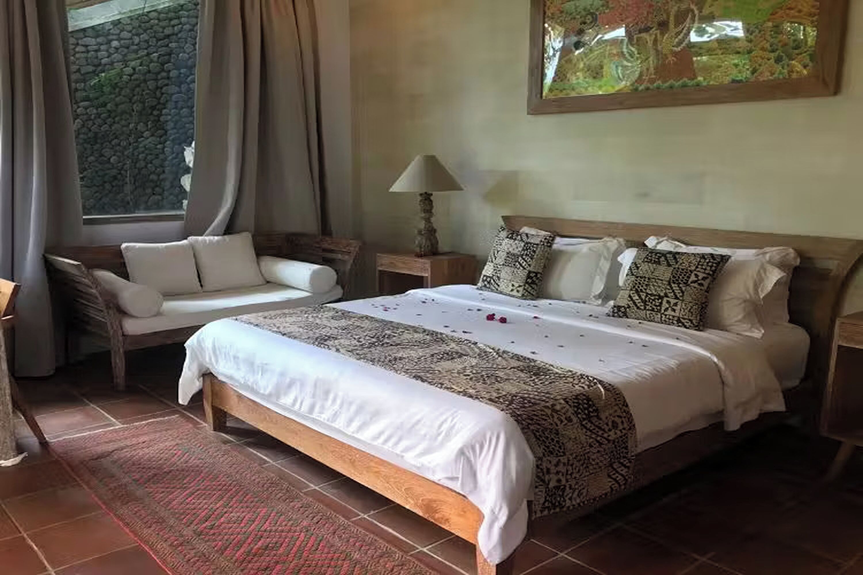 family suite | premium bedding, minibar, in-room safe, desk