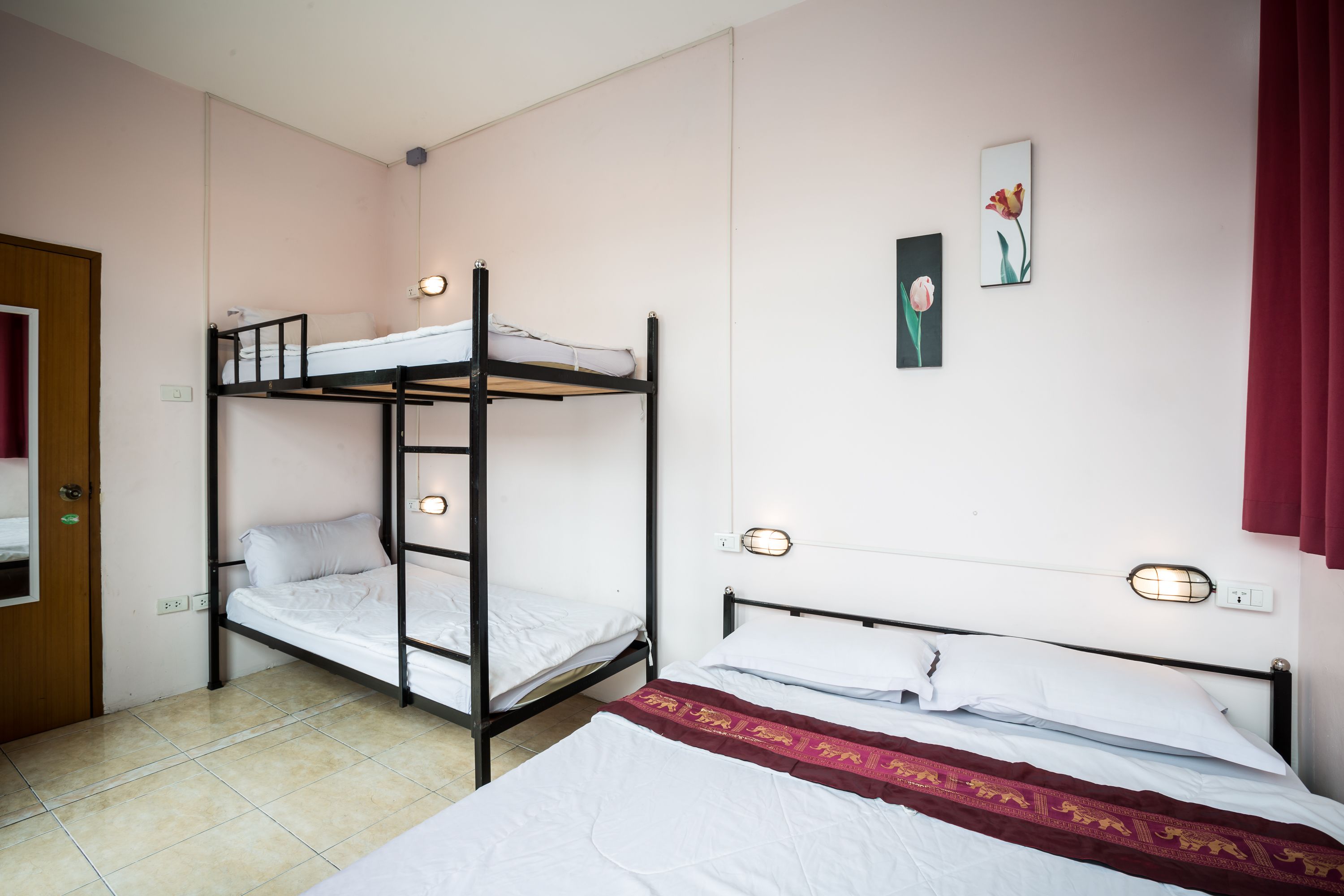 패밀리 쿼드룸, 공용 욕실