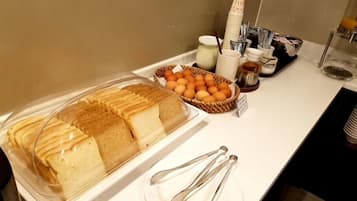 Desayuno de autoservicio incluido todos los días