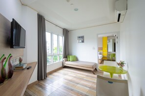 Minibar, in-room safe, desk, rollaway beds