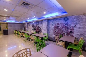 Dining - The Cloud Hotel (Taoyuan)