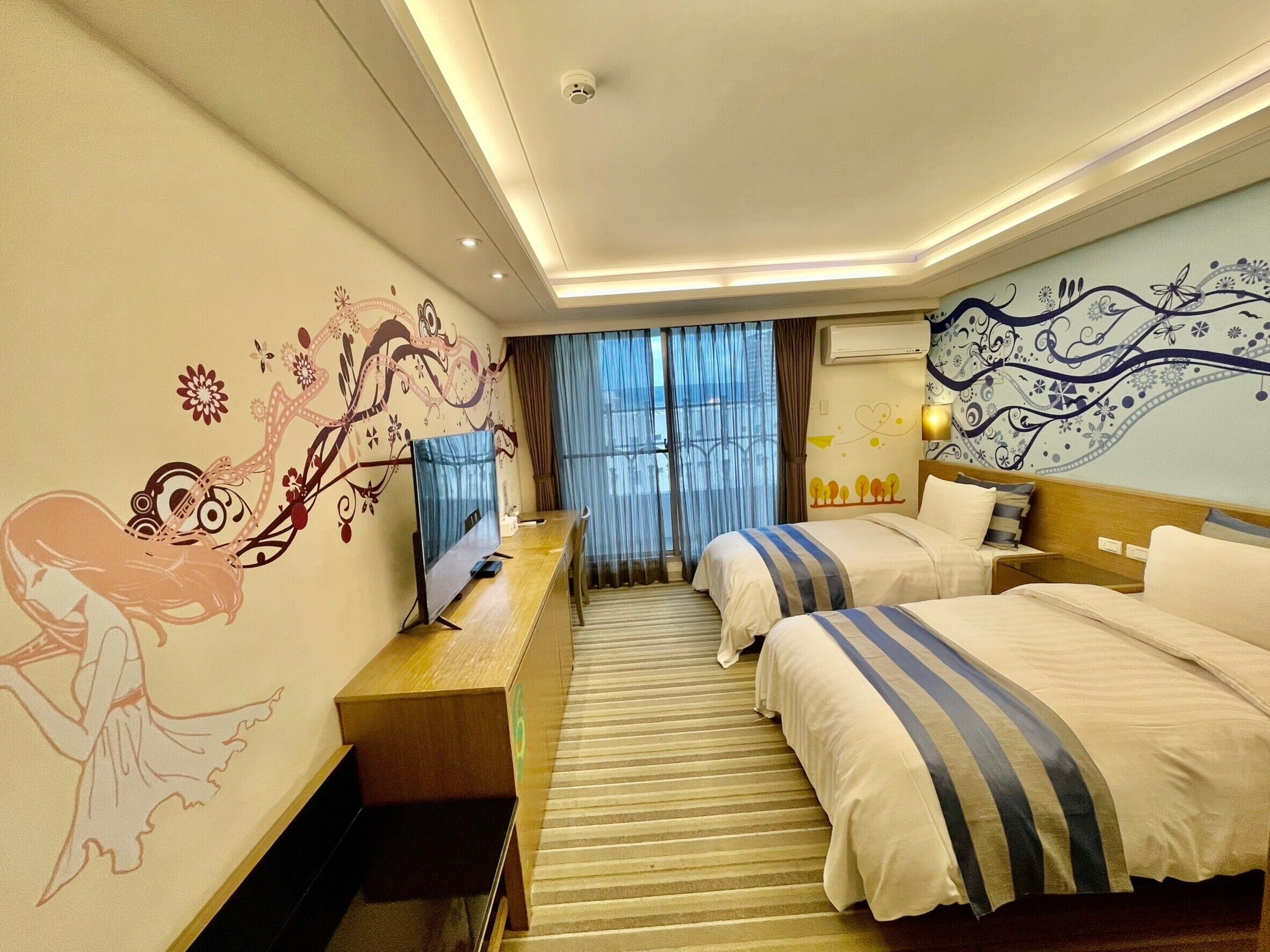 elite twin room, 2 single beds, non smoking, lanai | egyptian cotton sheets, premium bedding, down duvets, pillow-top beds