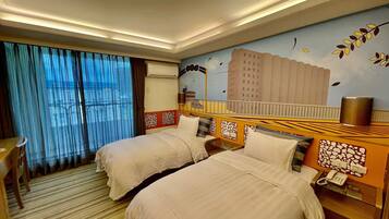 Egyptian cotton sheets, premium bedding, down comforters, pillowtop beds