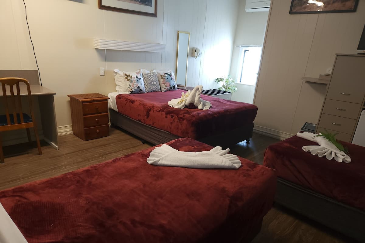 Large Family Room | In-room safe, desk, laptop workspace, iron/ironing board