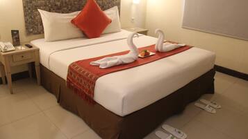 1 bedroom, premium bedding, pillow-top beds, in-room safe