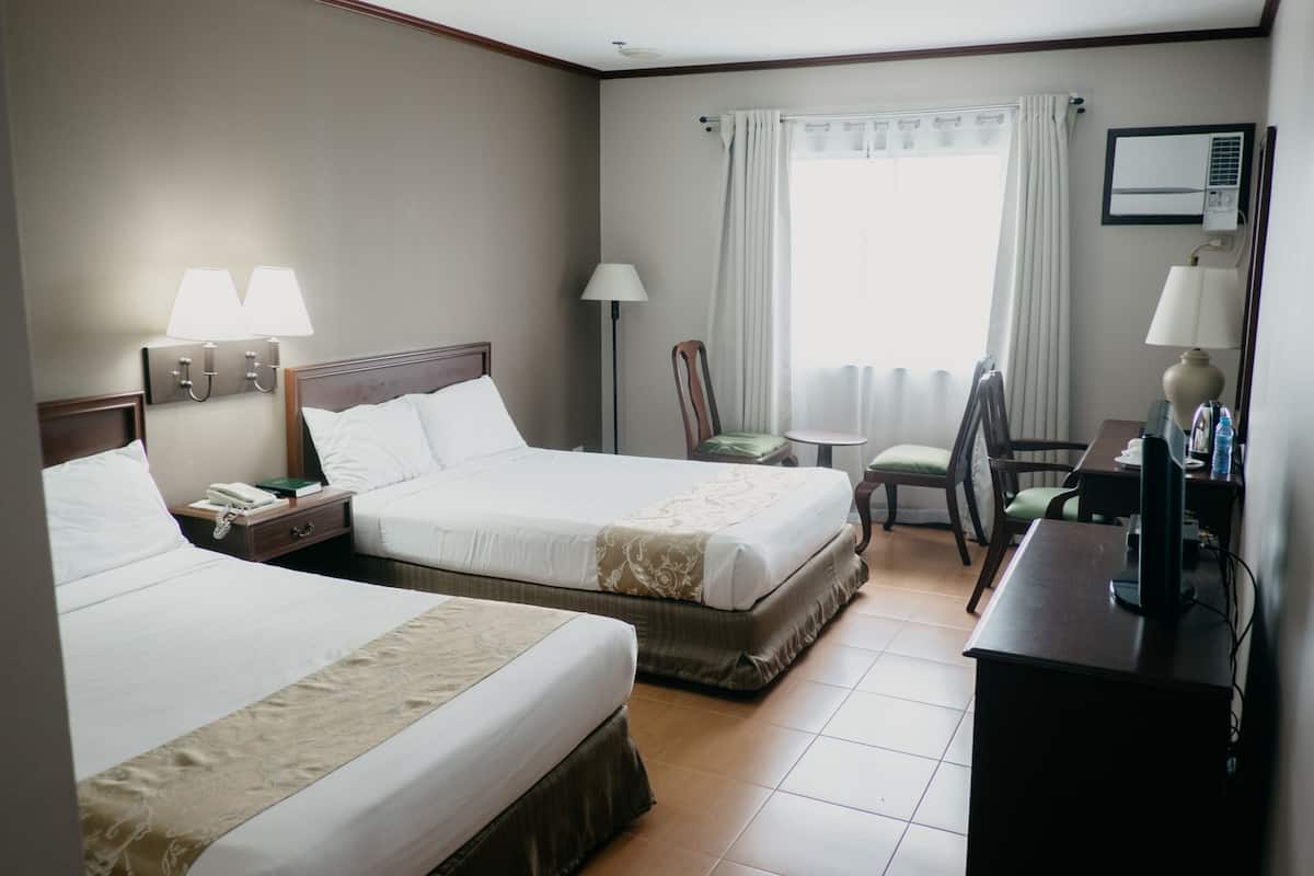 Chambre Standard Double ou avec lits jumeaux