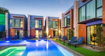 Peace Blue Naiharn Naturist Resort Phuket