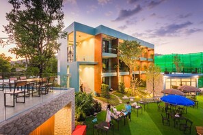 BBQ/picnic area - Peace Blue Naiharn Naturist Resort Phuket (Rawai)