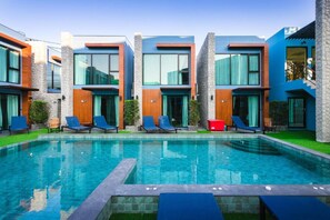 Outdoor pool - Peace Blue Naiharn Naturist Resort Phuket (Rawai)