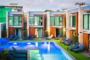 Outdoor pool - Peace Blue Naiharn Naturist Resort Phuket (Rawai)