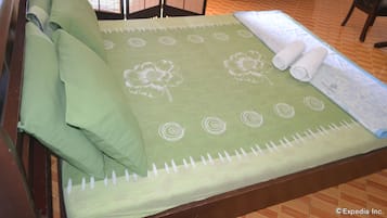 In-room safe, desk, rollaway beds, free WiFi