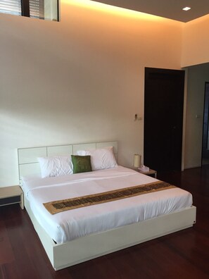 In-room safe, rollaway beds, free WiFi - Villa123 at Phuket (Ratsada)
