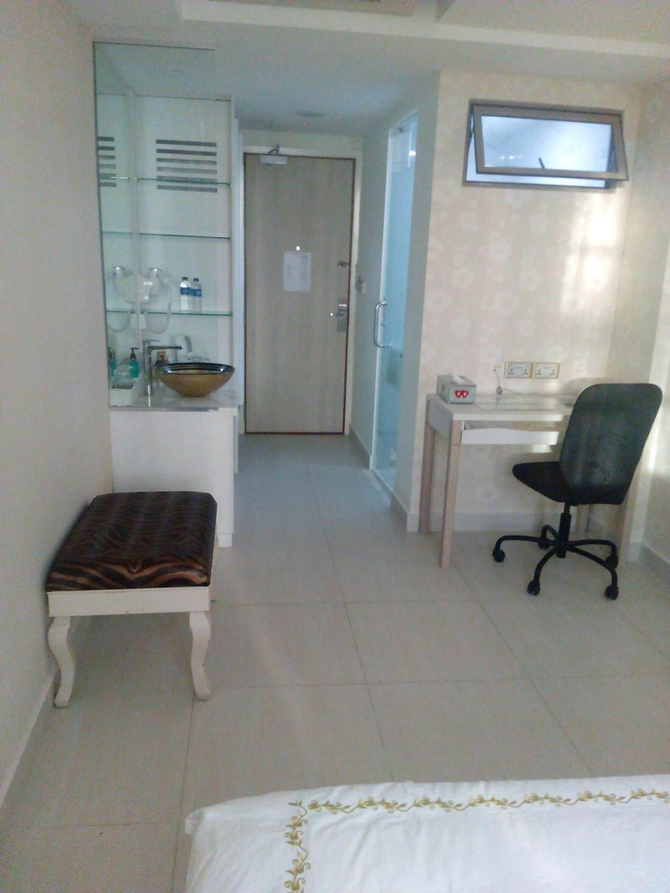 Photo - Jayleen Clarke Quay Hotel