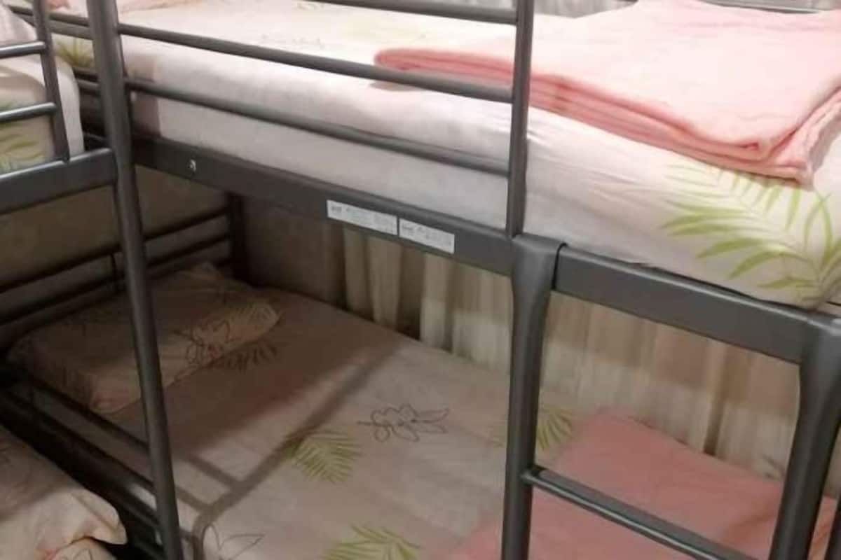 In-room safe, desk, laptop workspace, iron/ironing board (on request)